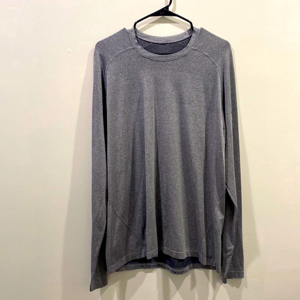 Lululemon Long Sleeve Metal Vent